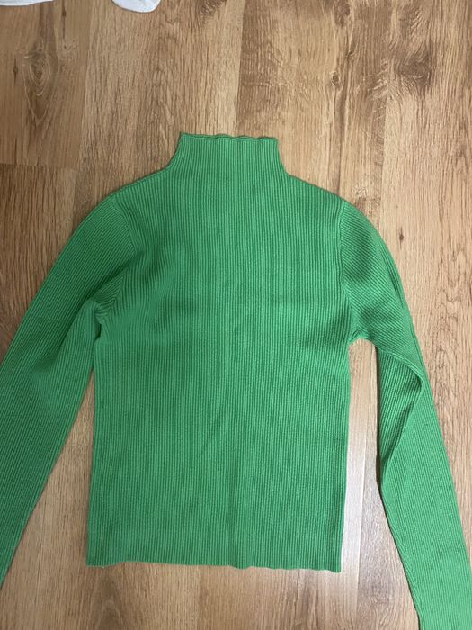 Дамски пуловери