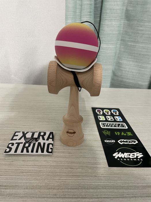 Sweets Broken Shape Horizon