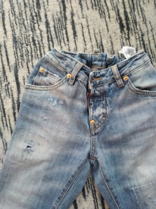 Оригинални дънки Dsquared2 за 140 см-20 лв