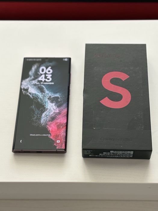 Samsung Galaxy S22 Ultra 1TB Burgundy, ca nou! Full box