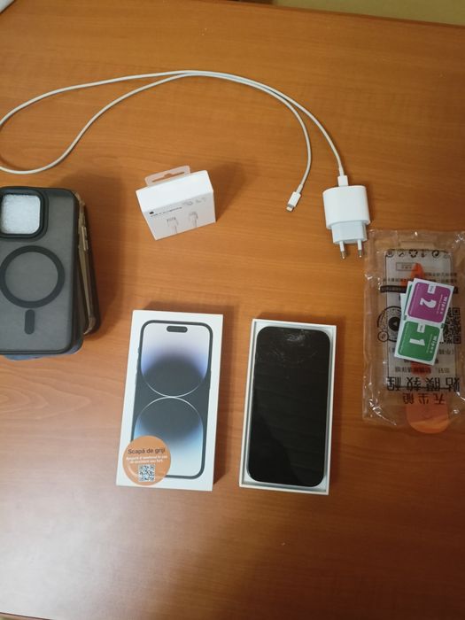 Iphone 14 pro, pentru piese sau reparatie