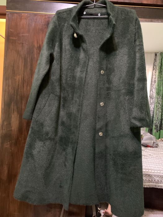 Продам пальто женское 52 размер