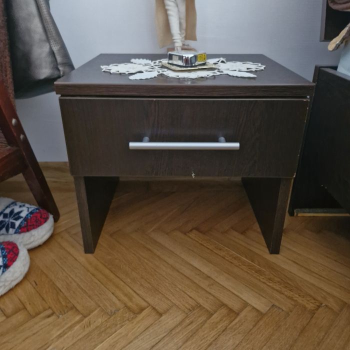 Pat + saltea + 2 noptiere