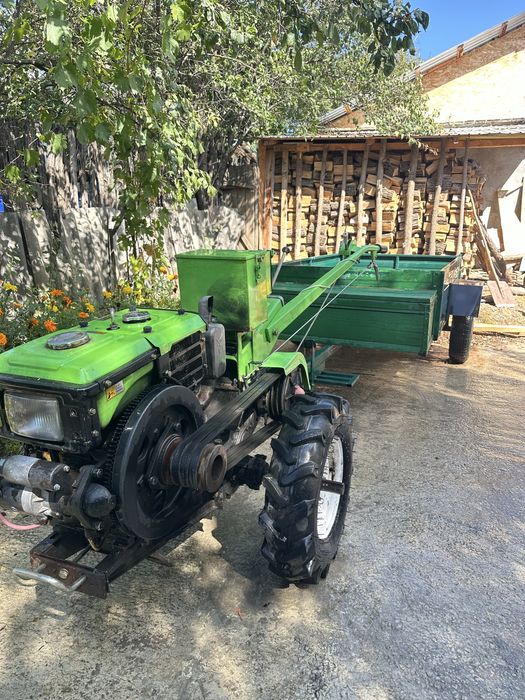 Vand Motocultor Kentavr 12.5cp cu remorca, freza cu scaun si plug