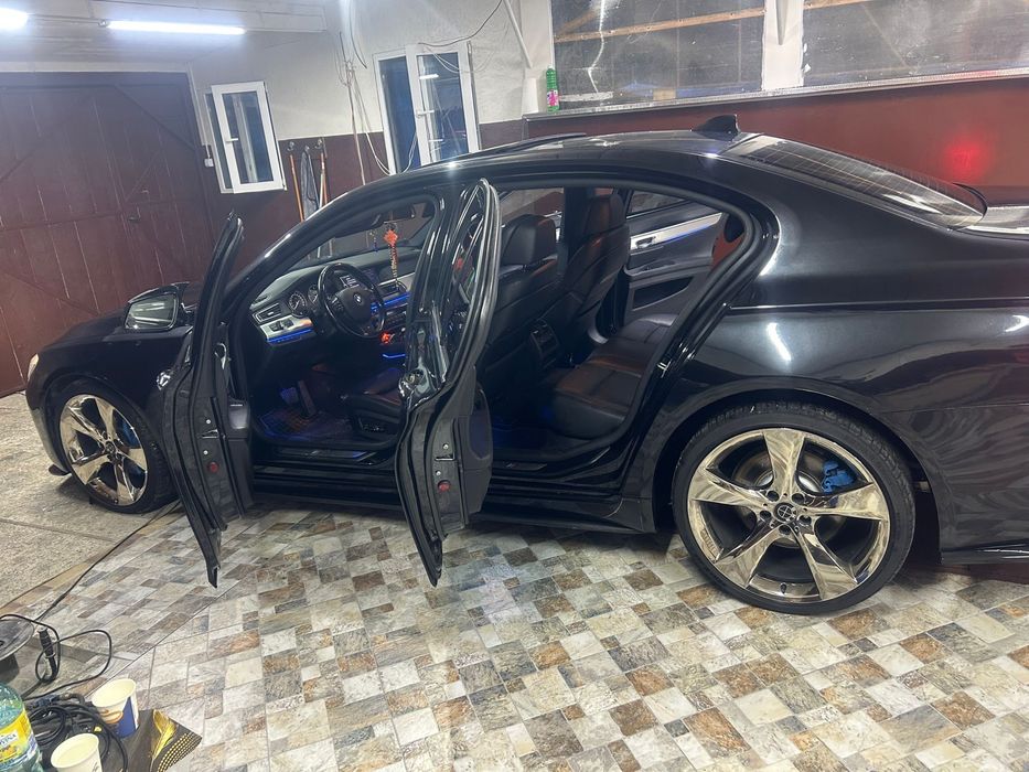 Bmw f01 740xd 4butoane schimb cu atv peste 400cm +diferehta