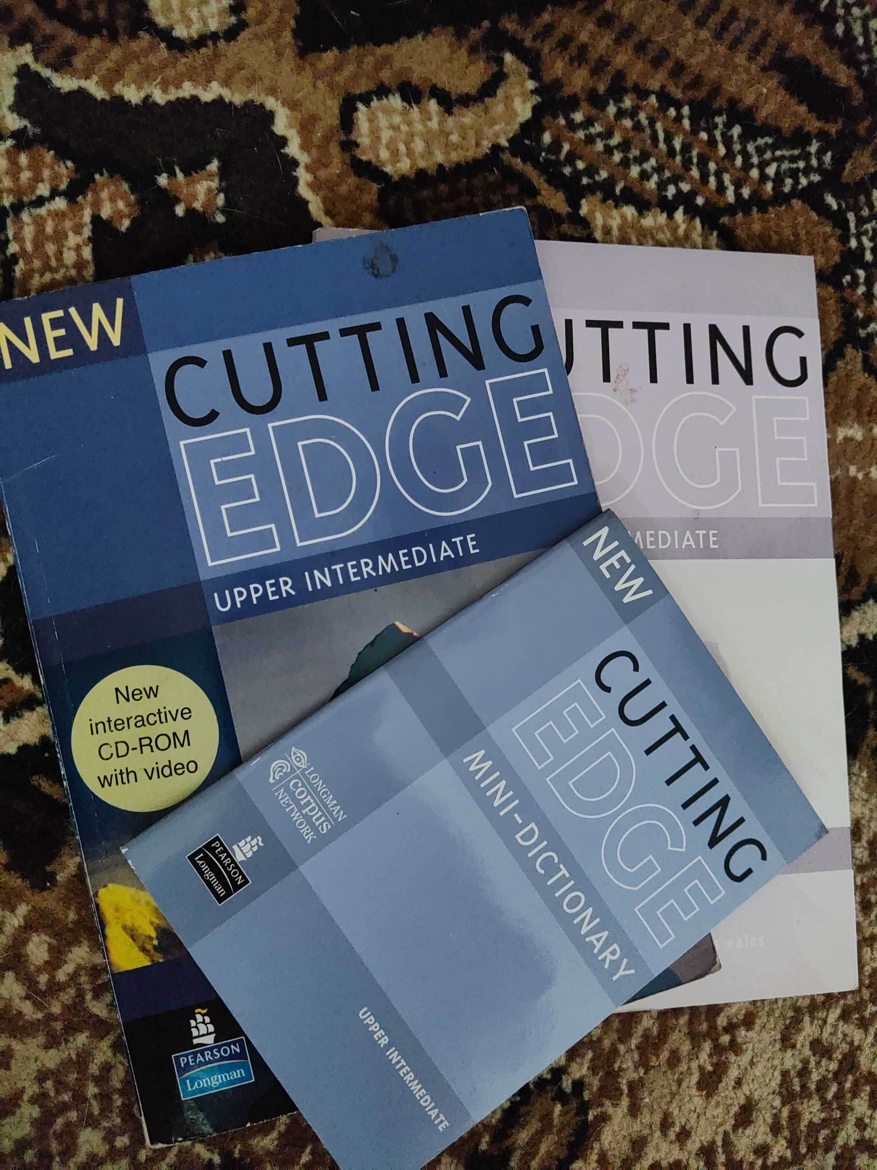 продам учебник Cutting edge