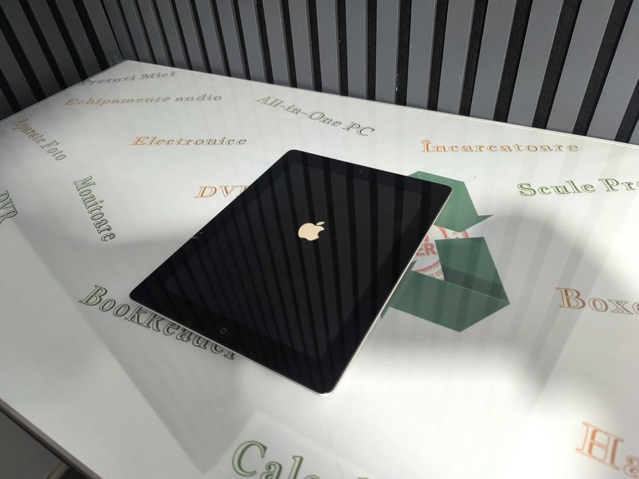 Tabletă Apple iPad - Model A1430, 16GB