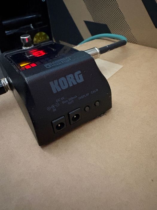 Китарен тунер Korg Pitchblack