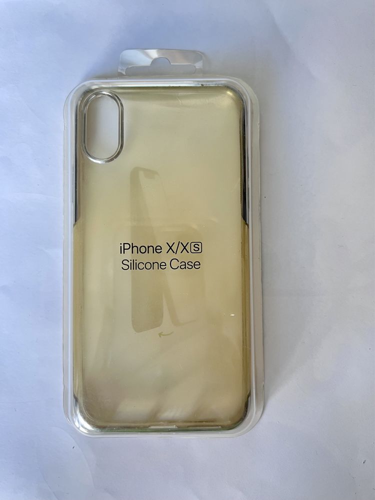 Чехлы на iPhone X/XS/XS max