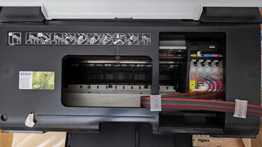 Цветной принтер Epson Stylus Photo R290 (6 цветов)