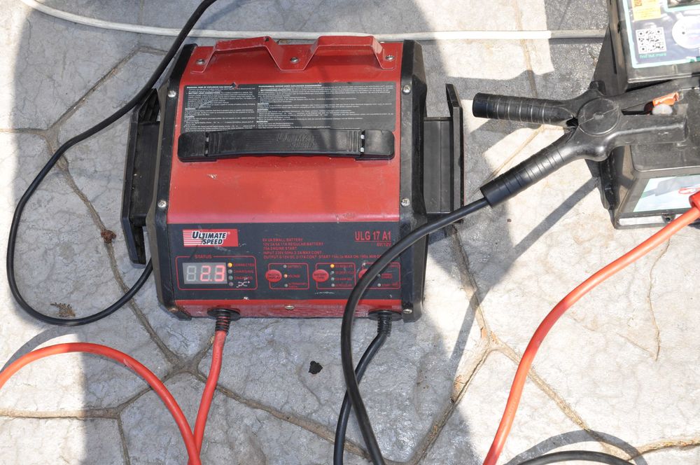 Redresor+robot pornire auto, Ultimate Speed incarcator baterii auto