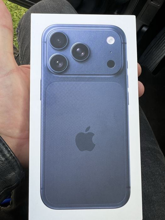 Iphone 17 pro deep blue 512 gb sigilat din SUA neverlocked