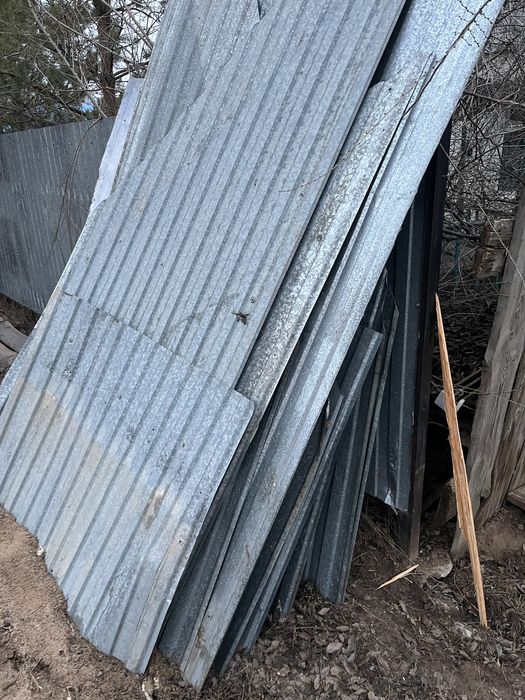 Продам профлист в хорошем состояний