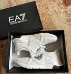 De vânzare Pantofi Emporio Armani. Mărimea 40 2/3. Nepurtati