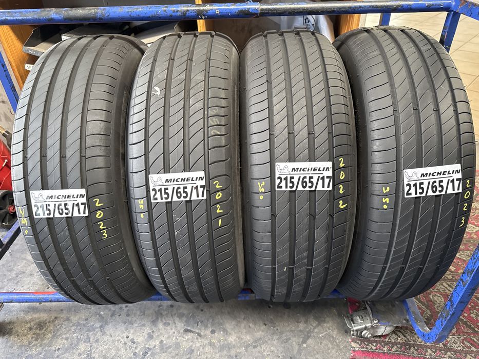 215/65/17 Michelin