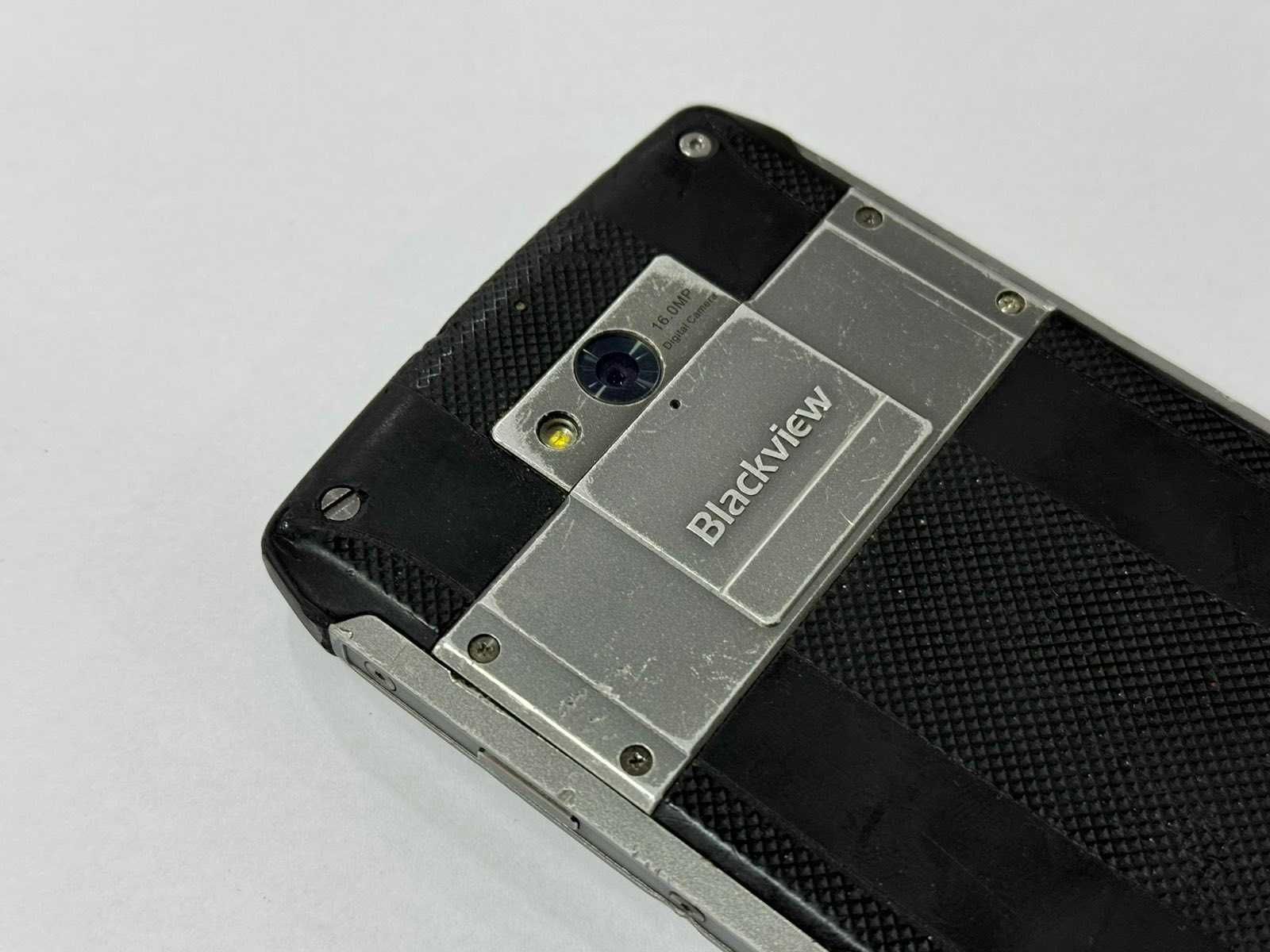 Мобилен телефон BlackView BV8000 Pro