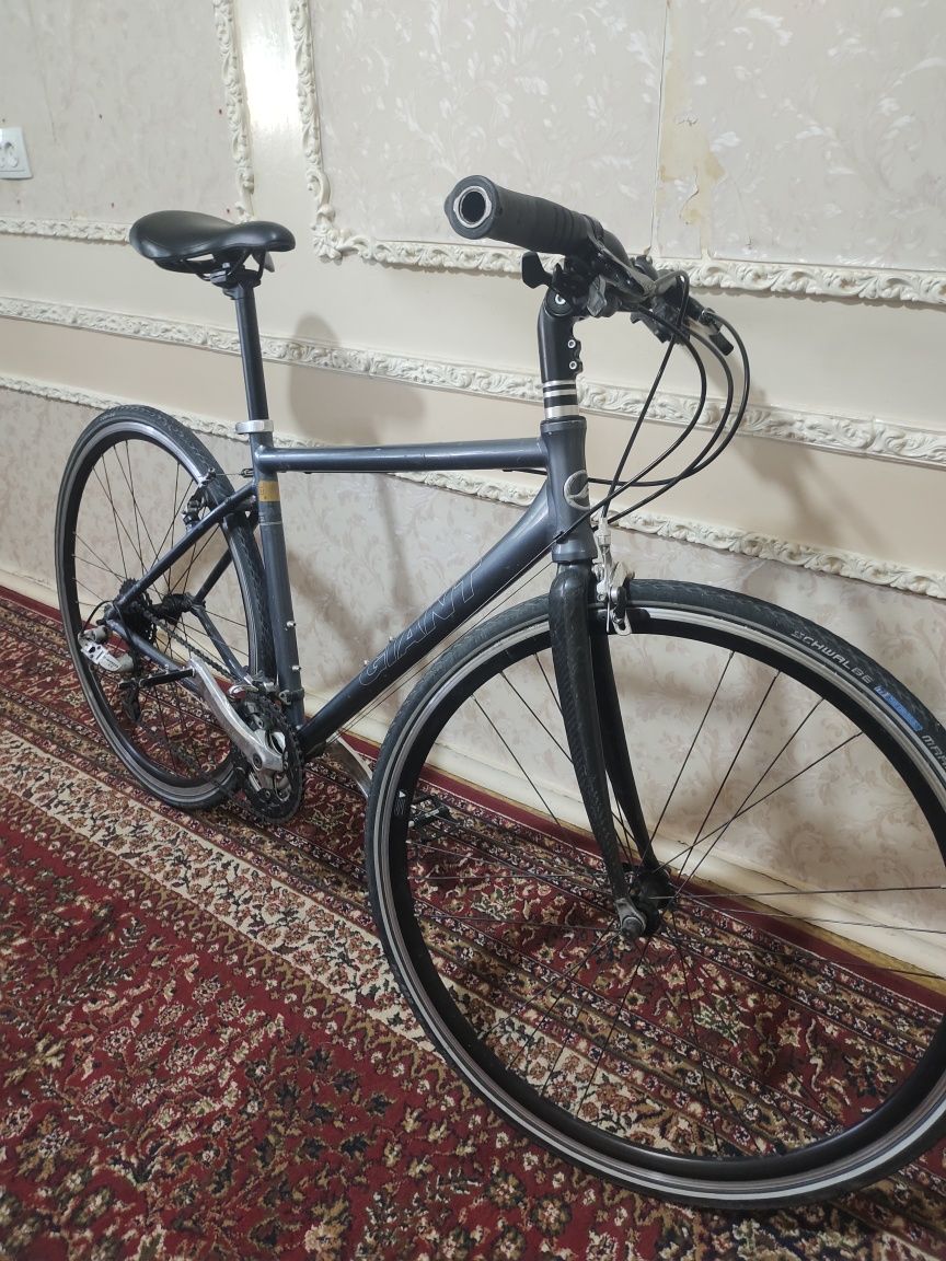 Prodam Giant 28.
