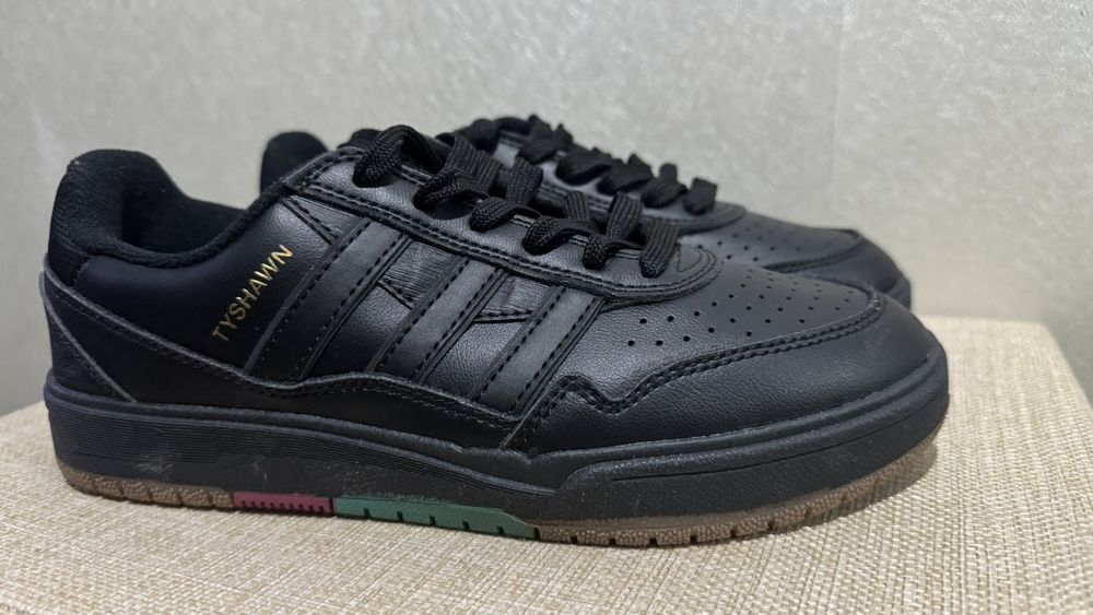 Дамски маратонки