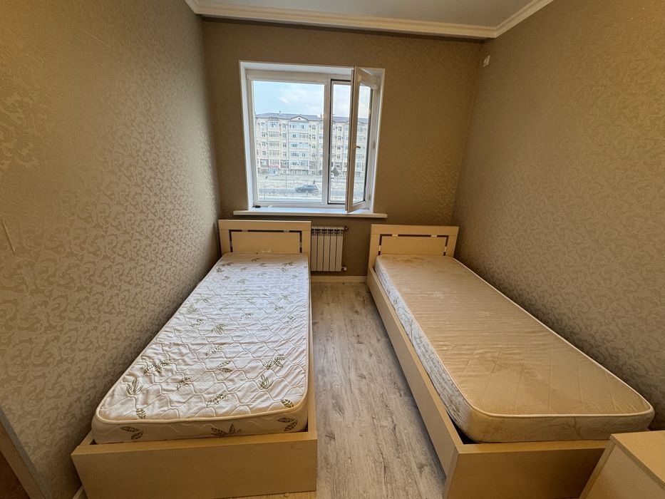 Кровати с матрасом