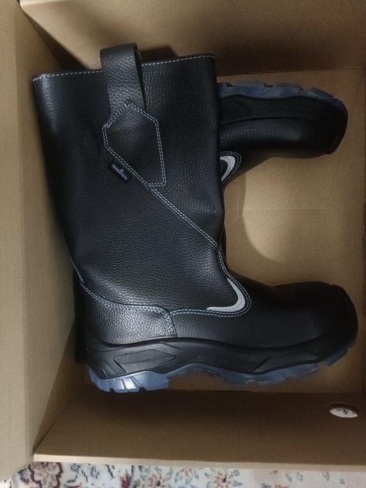 Спецодежда, зимний.