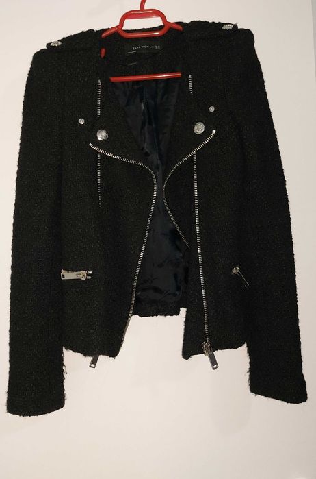 Jacheta dama Zara in stare foarte buna