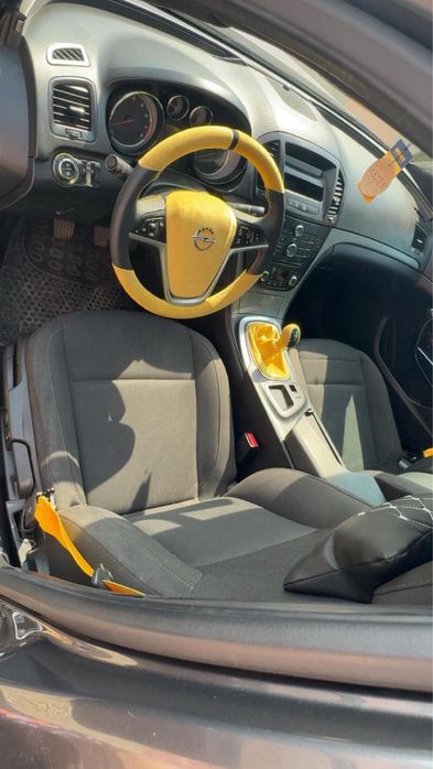 Vand opel insignia 1.6