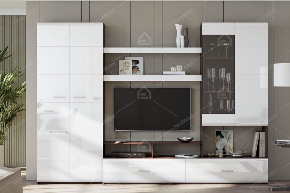 Продается стенка в хорошем состояний