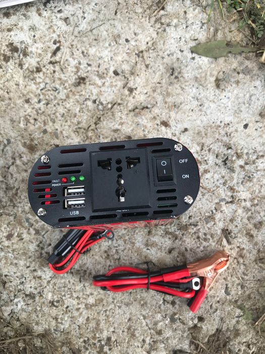 Invertor de curent 1000W (12V)