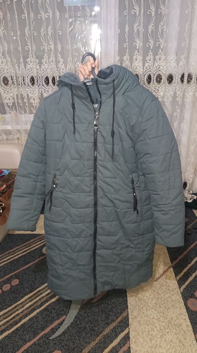 Продам срочно бу Пуховик 58-60 20 тыс  Дублёнка 56 размера 20 тыс
