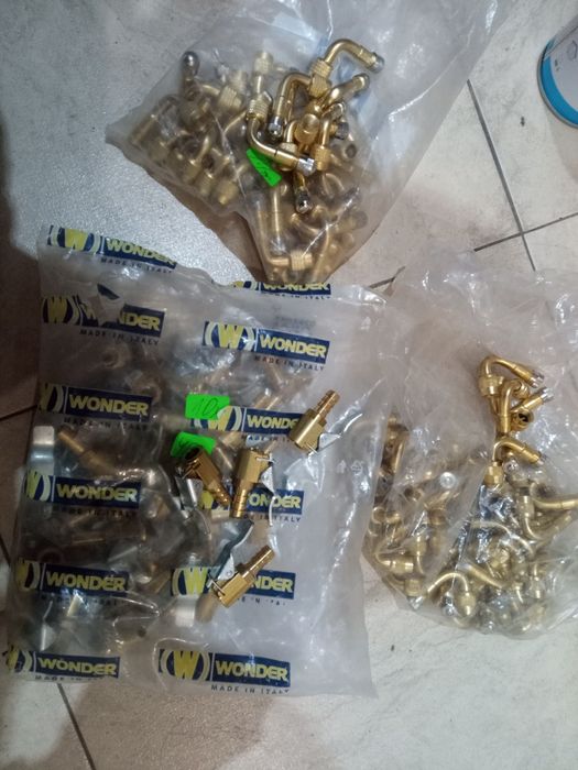 Вентили тежести лепенки за гуми