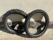 Vand cauciucuri michelin cross/enduroo 130 80 18.   90 100 21