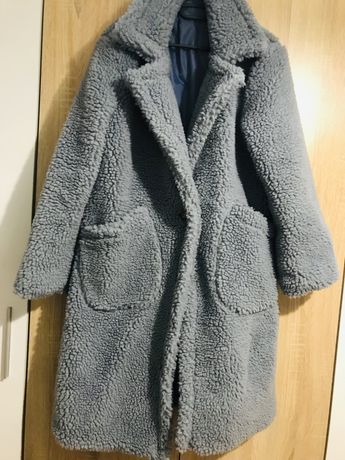 Модерно и топло палто в син цвят