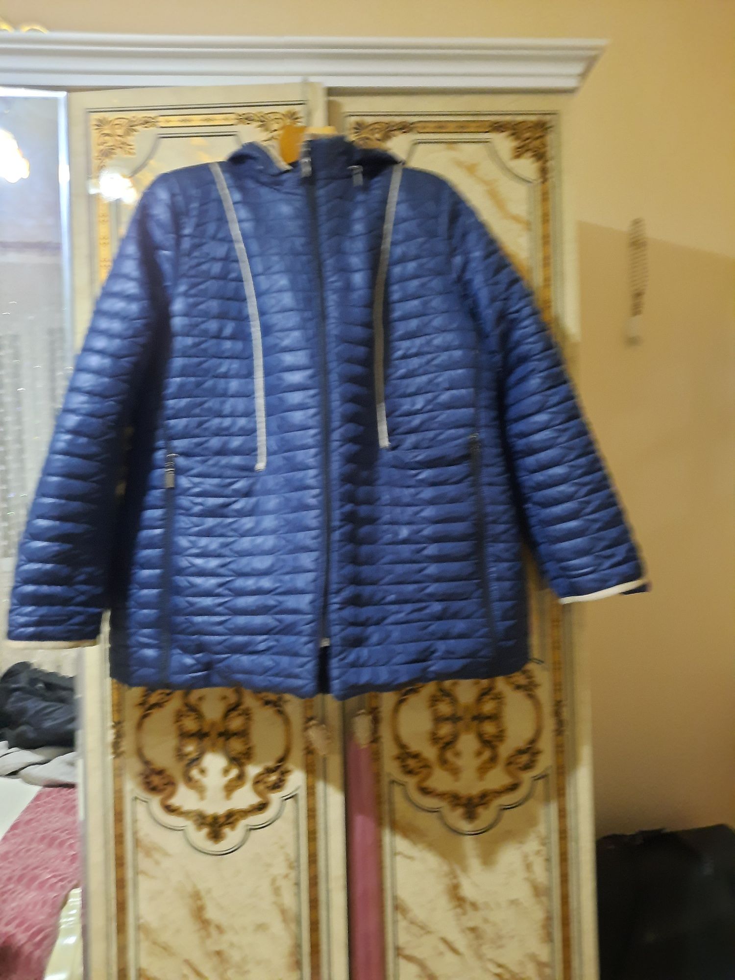 Турецкое пальто демисезонно,очень шикарное