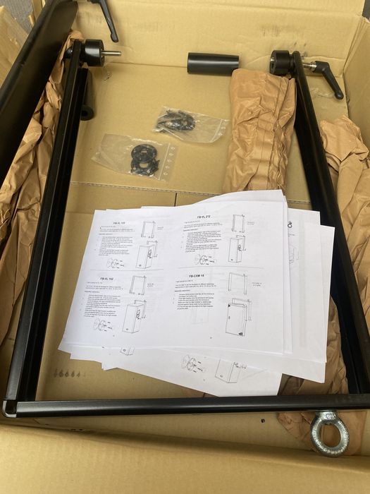 Suport de perete pentru boxe dynacord FB-VL