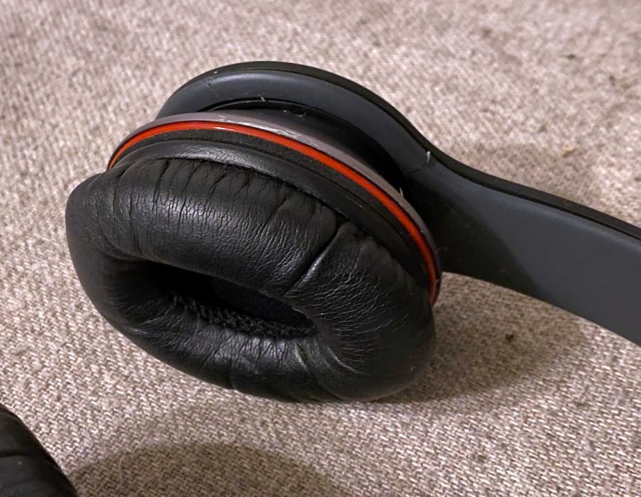 Casti Beats by Dr Dre Solo HD originale pliabile  husa si cablu audio