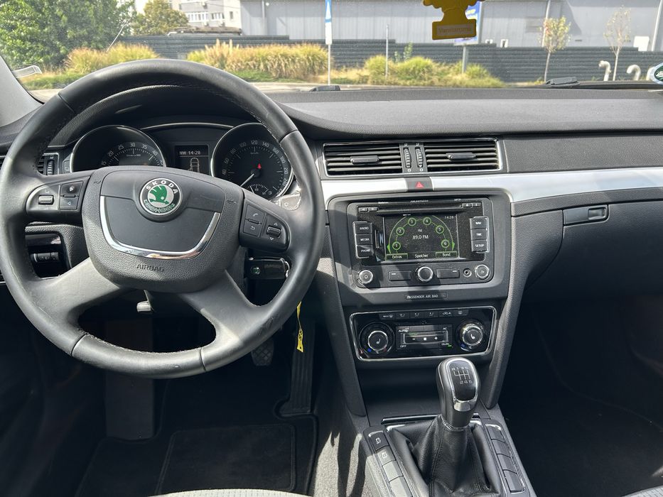 Skoda superb 2.0 tdi 140cp