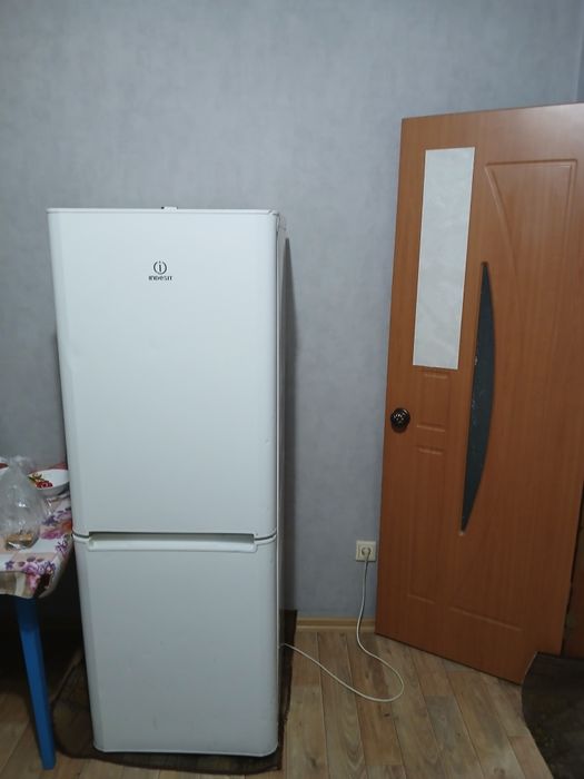 Холодильник индезит