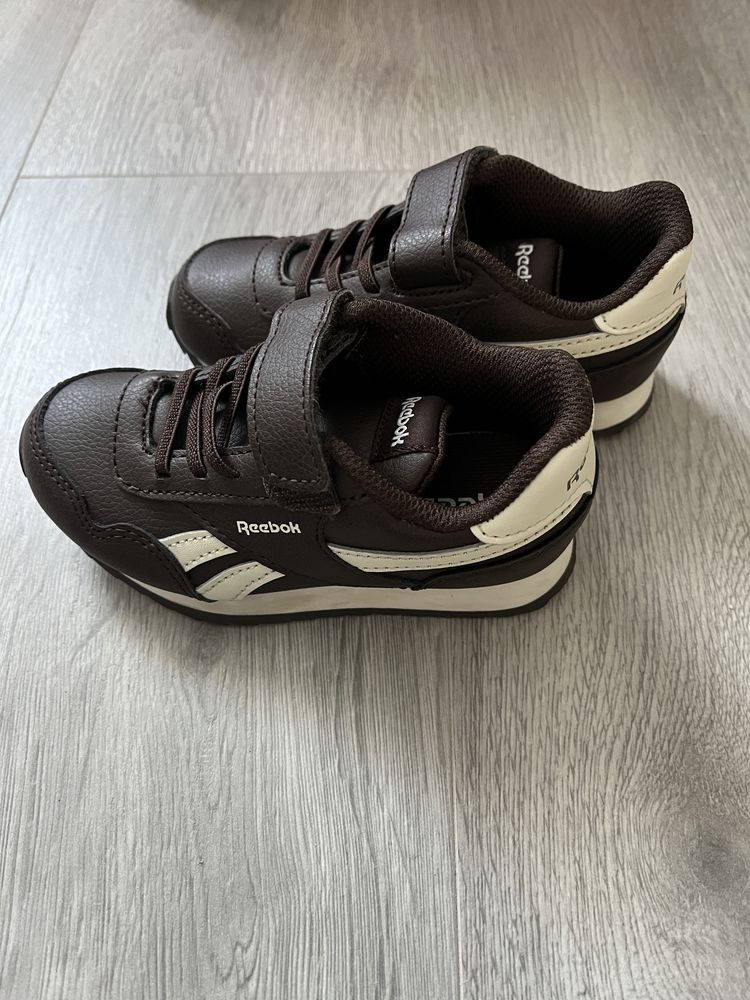 Adidasi Reebok nr.25