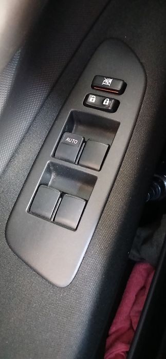 Toyota Auris 1.4 VVTI 2008