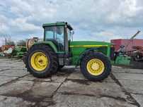 Tractor John Deere 8100