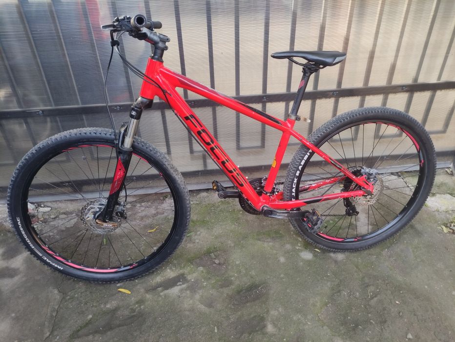 Vând bicicletă focus