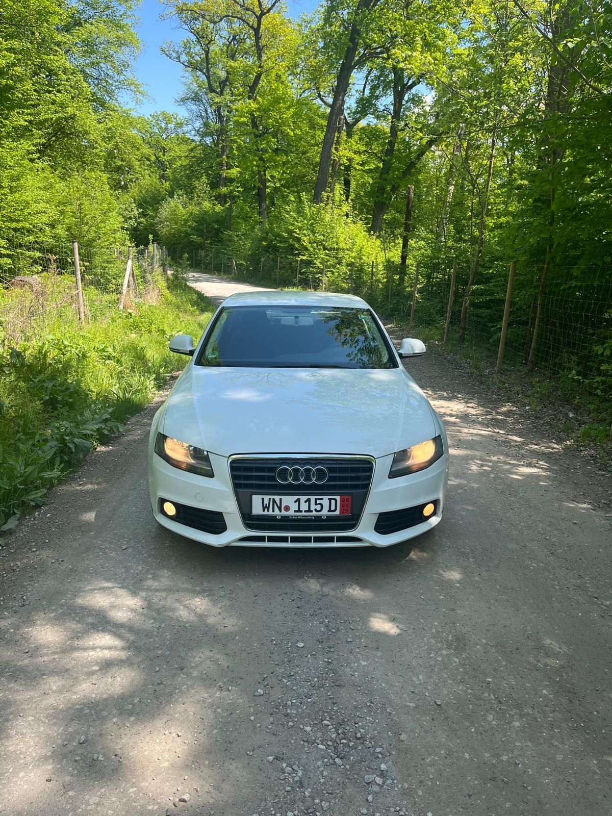Vand AUDI A4. B8