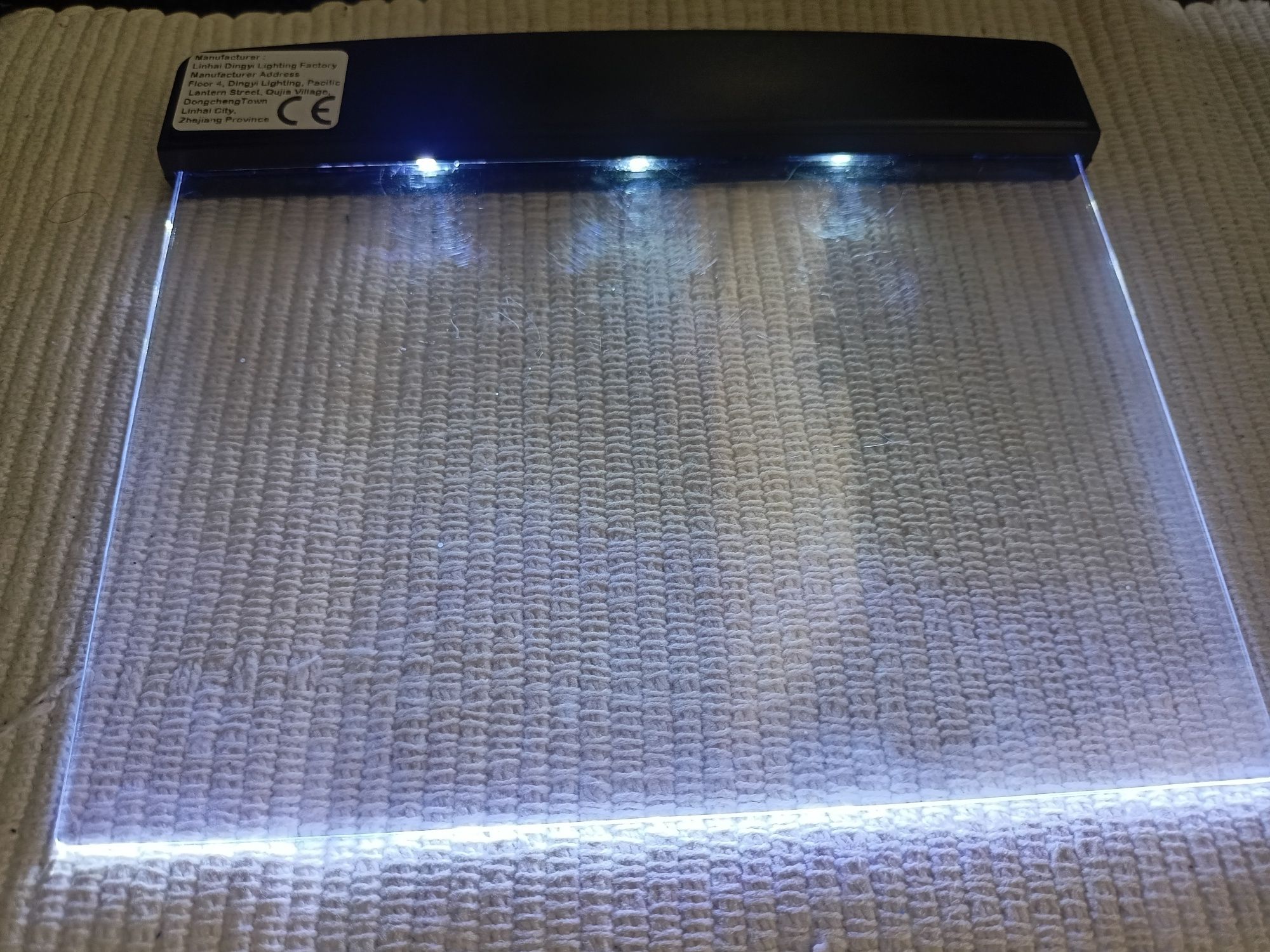 LED осветление за книга