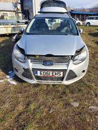 Dezmembrez Ford Focus 1.6 benzina 120CP 2011