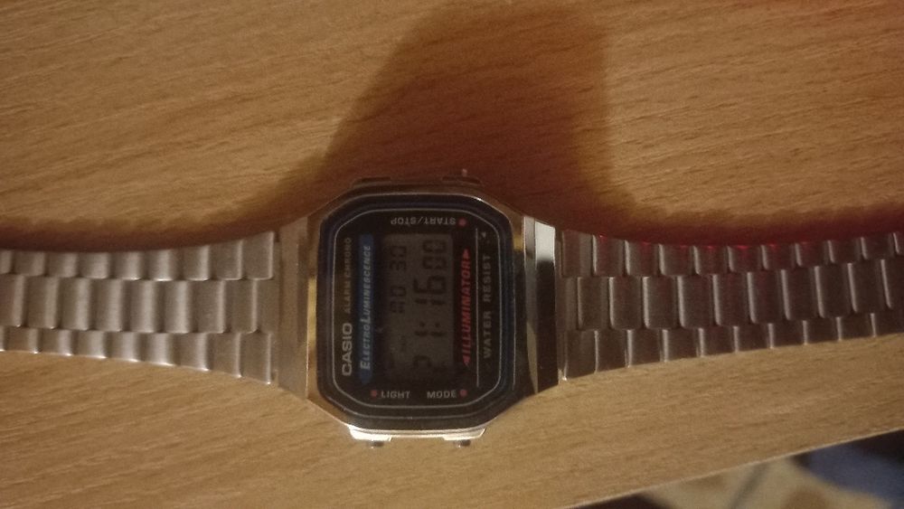Ceas electronic Casio