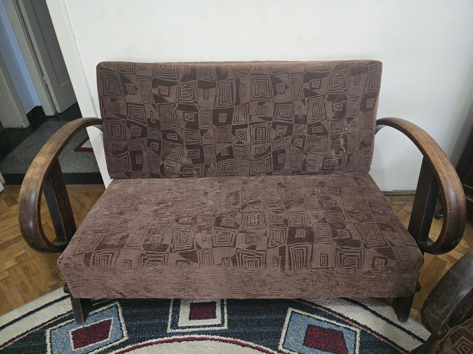 Vând mobilier vechi, lemn de cires