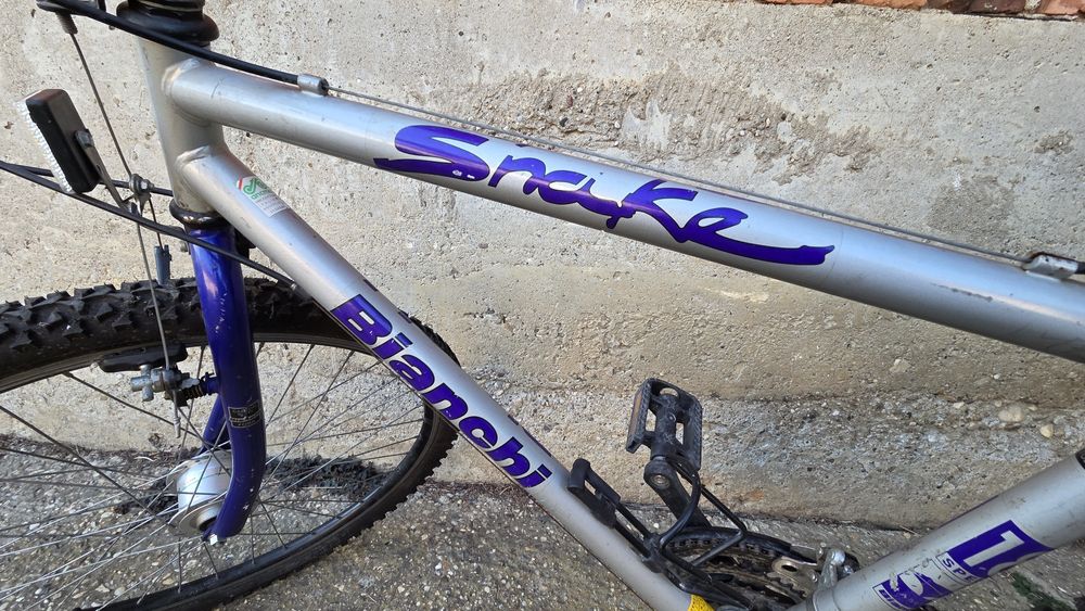 Vând bicicleta Snake Bianco