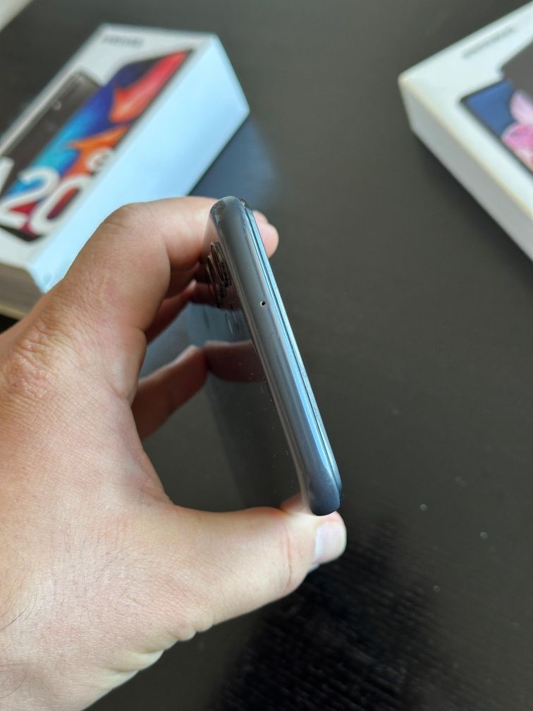 Samsung galaxy A13 128/4gb