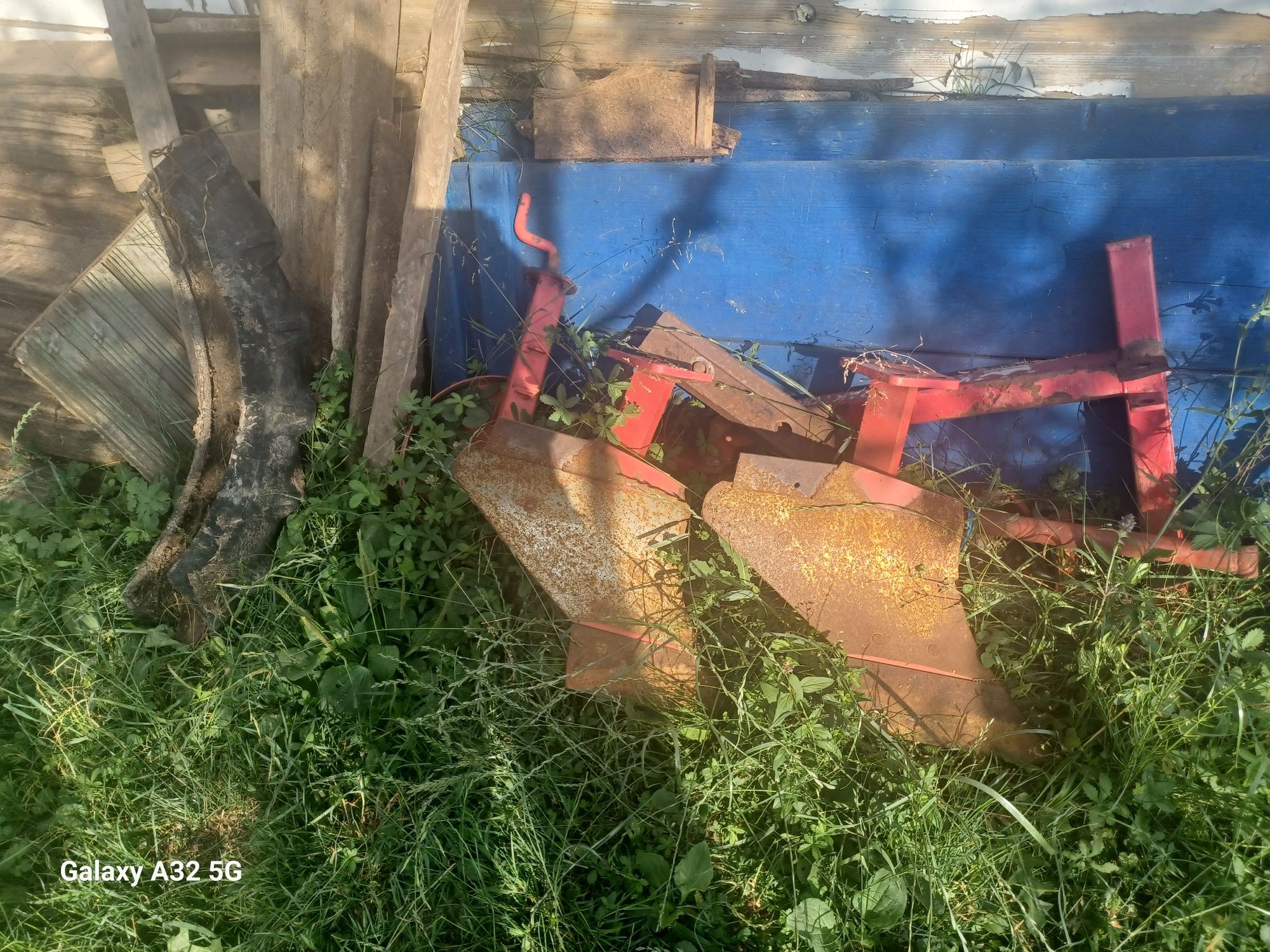 Vând tractor fiat 215