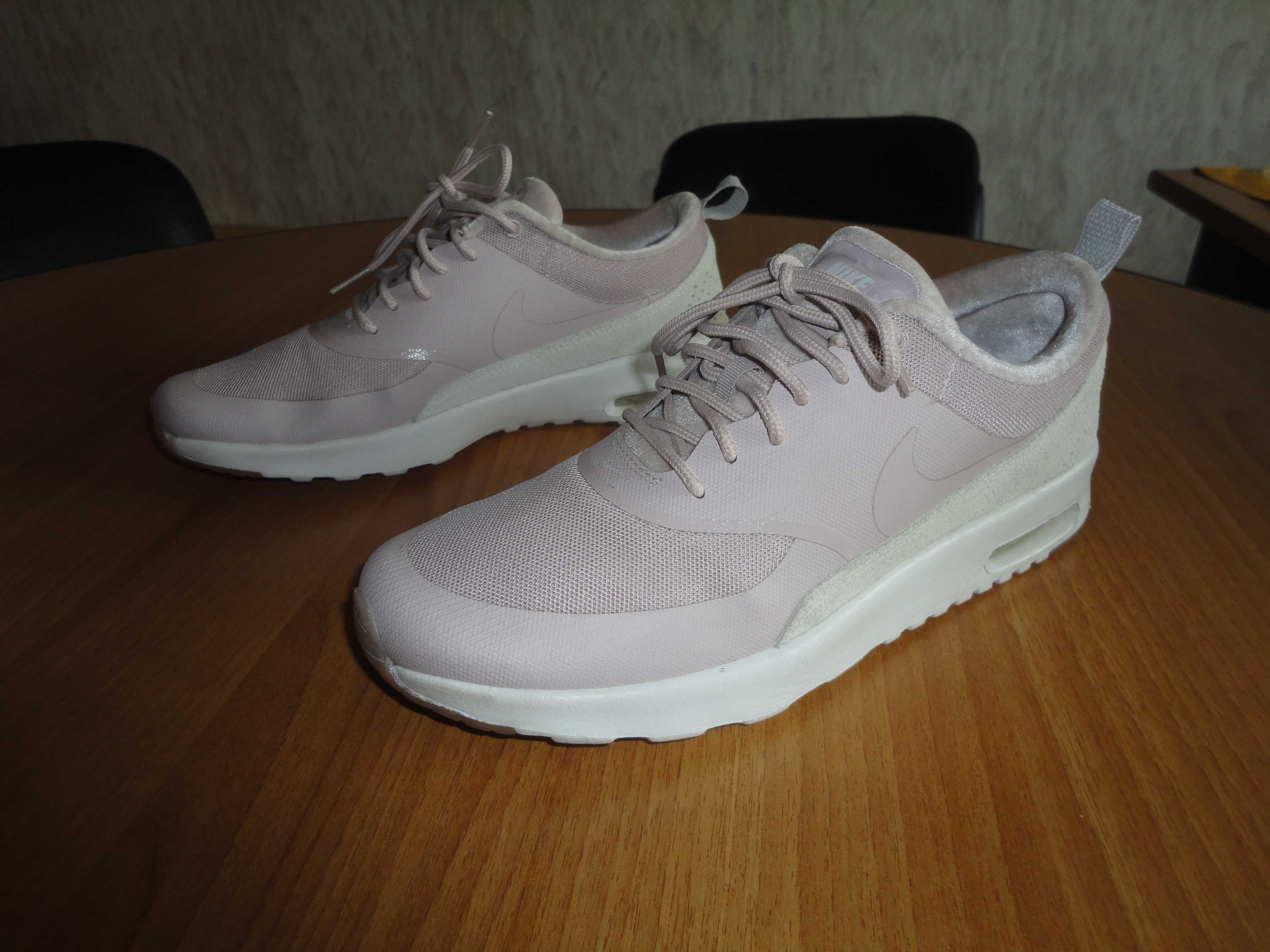 N40 Nike Air Max Thea LX/оригинални дамски маратонки